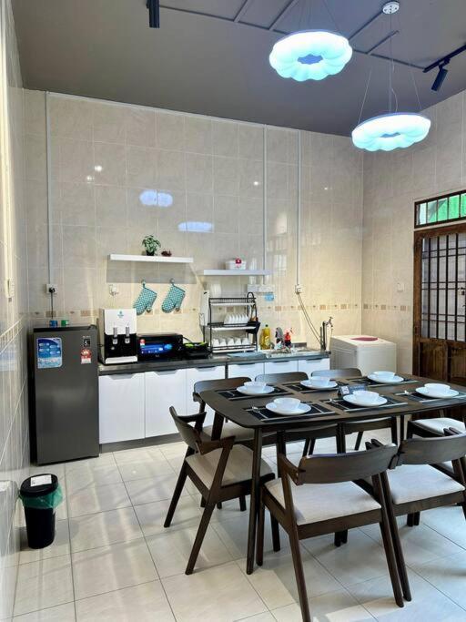 Cozy Holiday Home Karaoke Bbq Bukit Indah Jb Johor Bahru Exterior foto