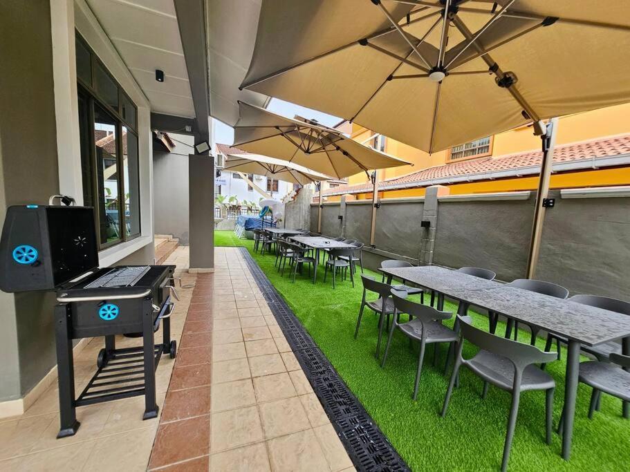 Cozy Holiday Home Karaoke Bbq Bukit Indah Jb Johor Bahru Exterior foto